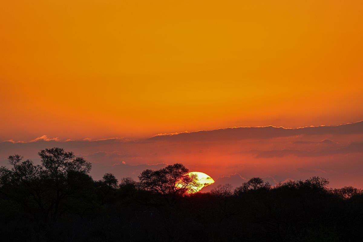 A stunnin sunset experienced from Sabi Sabi. A stunnin sunset experienced from Sabi Sabi.
