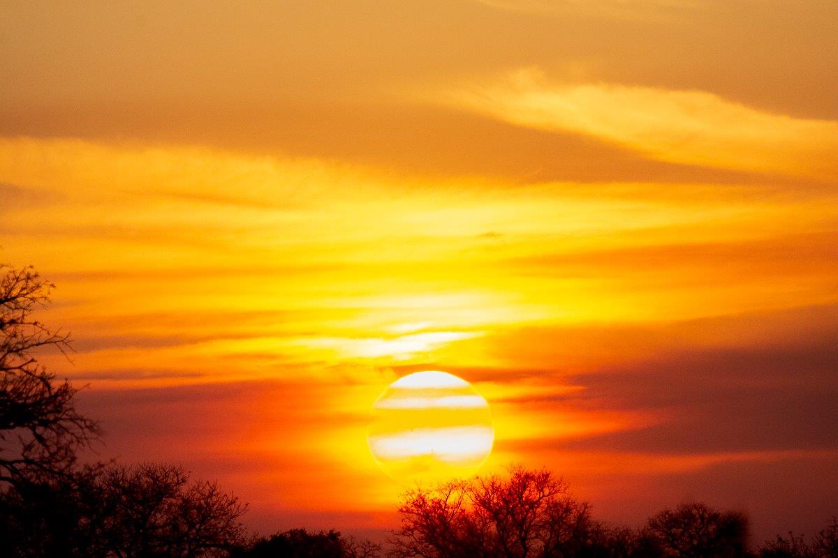After sunset, the darkness brings in a beautiful night sky. After sunset, the darkness brings in a beautiful night sky.