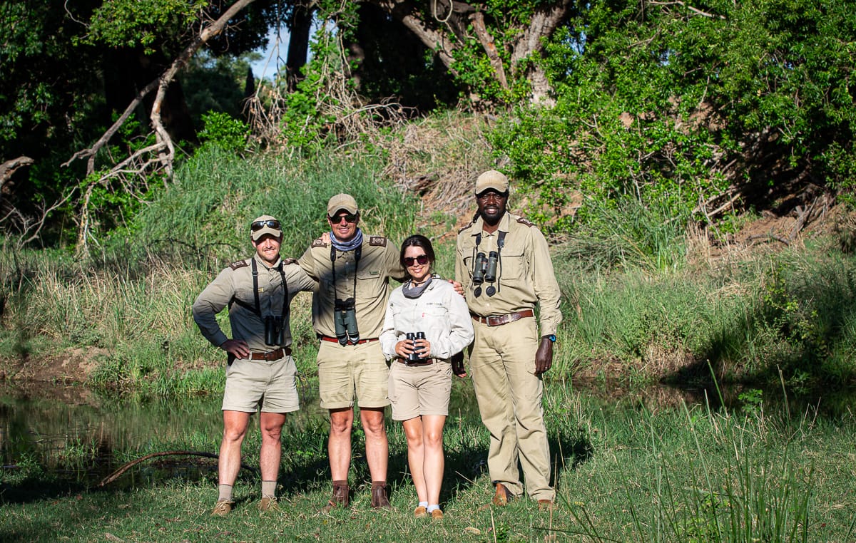 Sabi Sabi guides possess expert birding knowledge. Sabi Sabi guides possess expert birding knowledge.