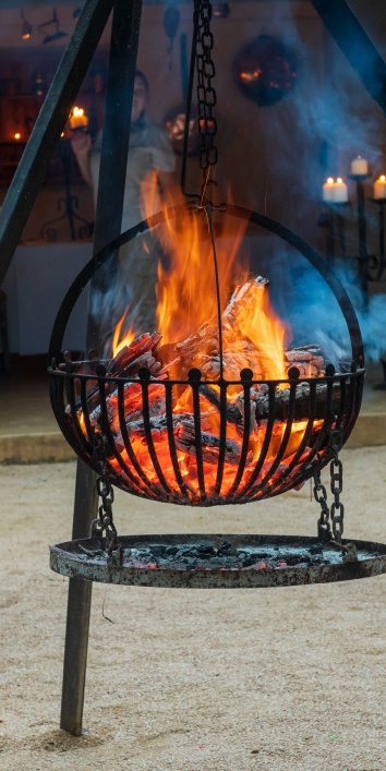 Gather around the elegant floating fire pit at Sabi Sabi. Gather around the elegant floating fire pit at Sabi Sabi.