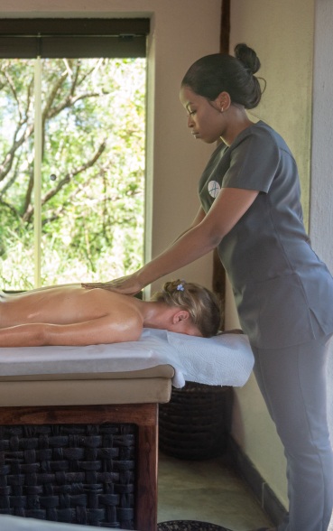 Rejuvenate with Amani Spa's indulgent massage and soothing rituals at Sabi Sabi. Rejuvenate with Amani Spa's indulgent massage and soothing rituals at Sabi Sabi.