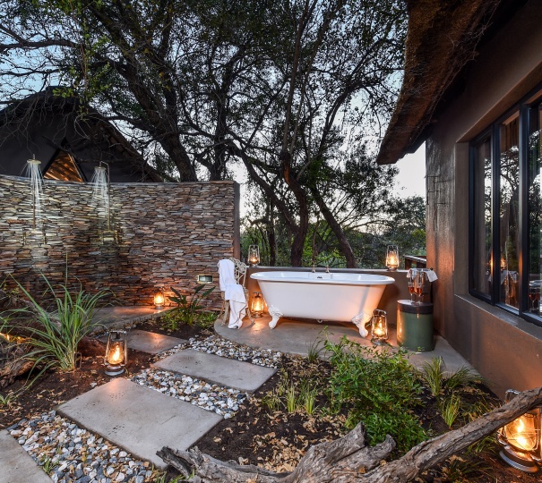 Be at one with nature in a luxurious outdoor bath at Selati Camp. Be at one with nature in a luxurious outdoor bath at Selati Camp.
