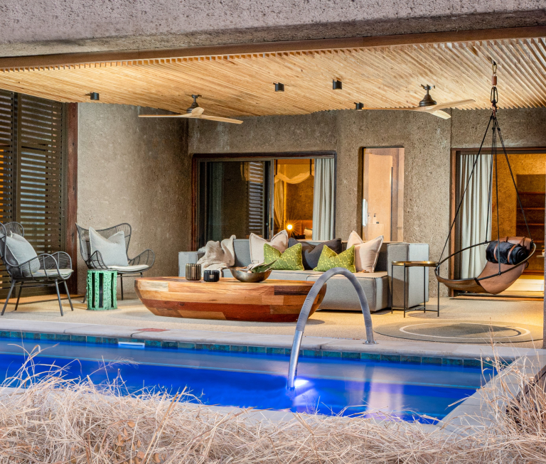 Earth_Lodge_Lux_Suite_Exterior_cropped.jpg Earth Lodge Lux Suite Exterior Cropped