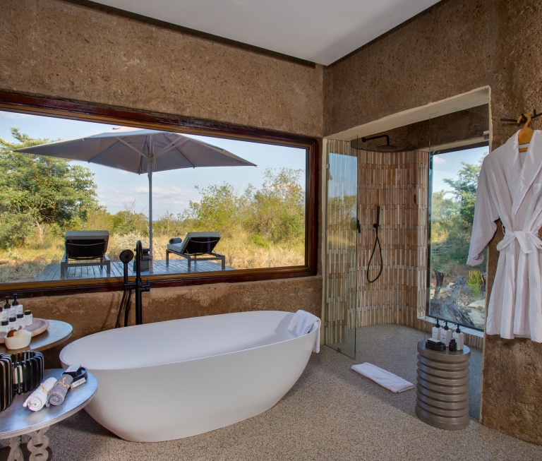 Amber Villa Main Bathroom 5 Amber Villa Main Bathroom 5