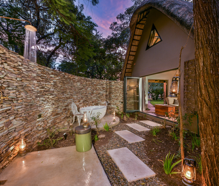 Selati_Camp_-_Luxury_Suite_Outdoor_Space_2.jpg Selati Camp Luxury Suite Outdoor Space 2