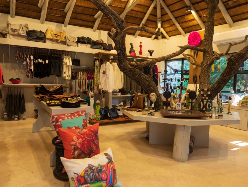 Browse unique curios and souvenirs at Bush Boutique, offering authentic African crafts at Sabi Sabi Bush Lodge. Browse unique curios and souvenirs at Bush Boutique, offering authentic African crafts at Sabi Sabi Bush Lodge.