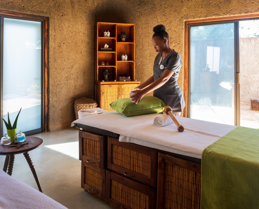 Create life-defining moments and memories at Amani Spa in Sabi Sabi. Create life-defining moments and memories at Amani Spa in Sabi Sabi.