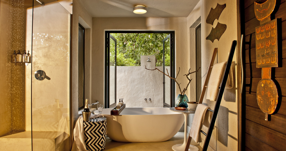 Little Bush Camp   Bathroom 2