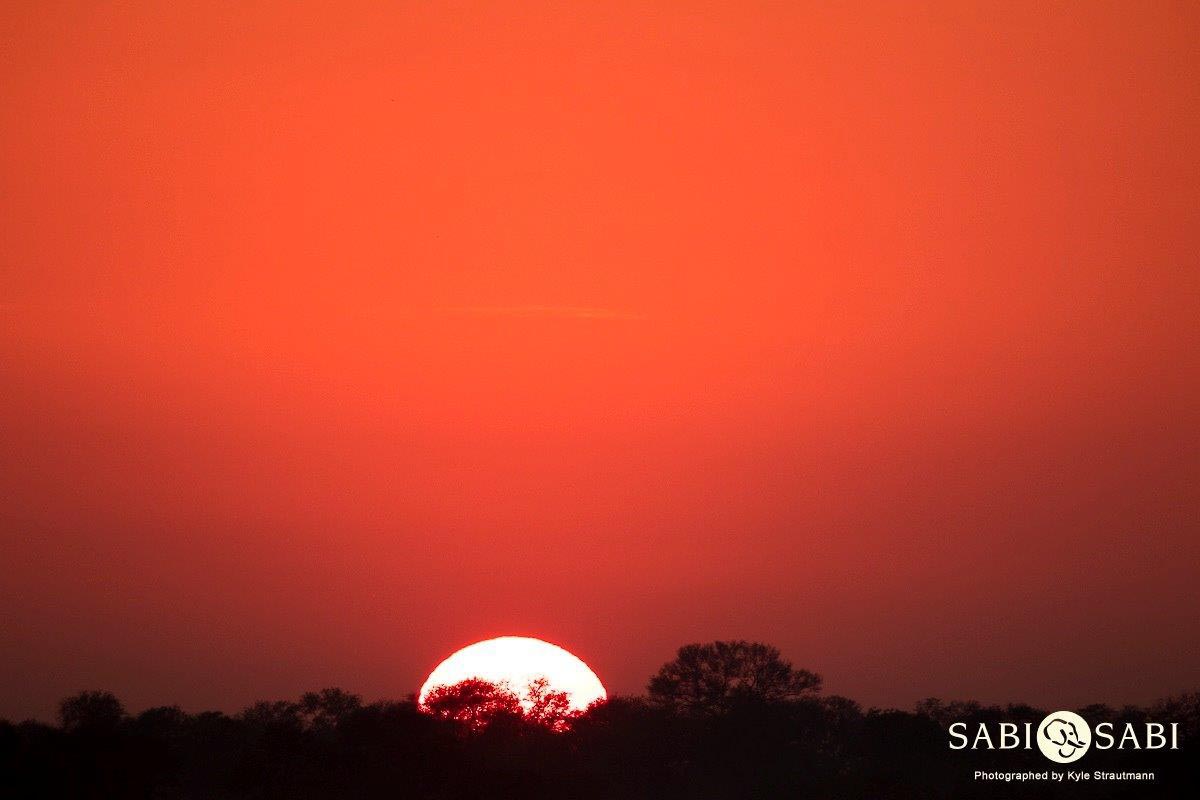40Kyle 6 May Sunset Tingala Final 40Kyle 6 May Sunset Tingala Final