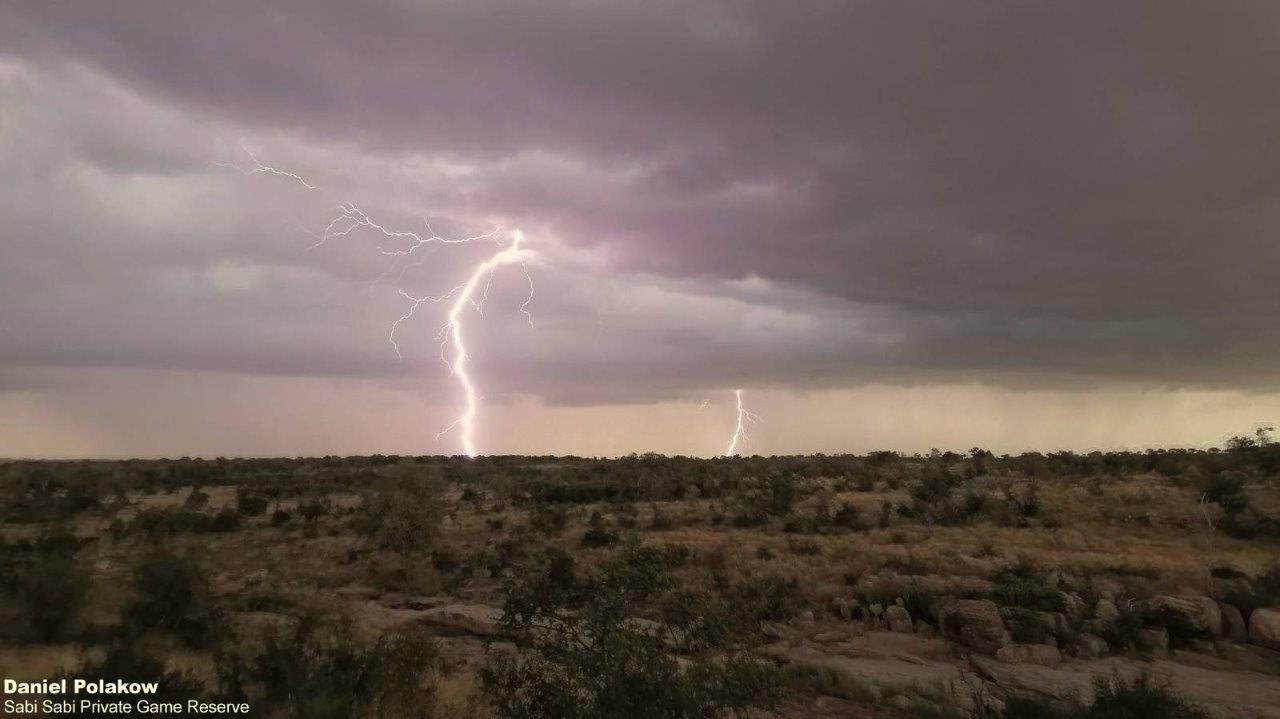 32DP Lightning FINAL 32DP Lightning FINAL