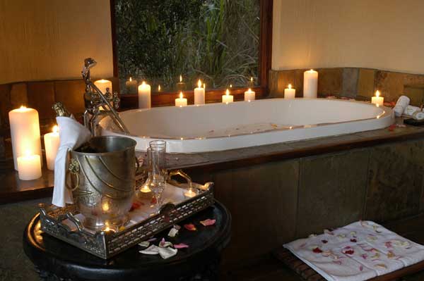 Romantic Tub Romantic Tub