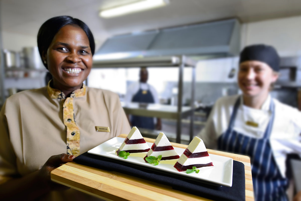 Earth Lodge Cuisine 1200px Earth Lodge Cuisine 1200px
