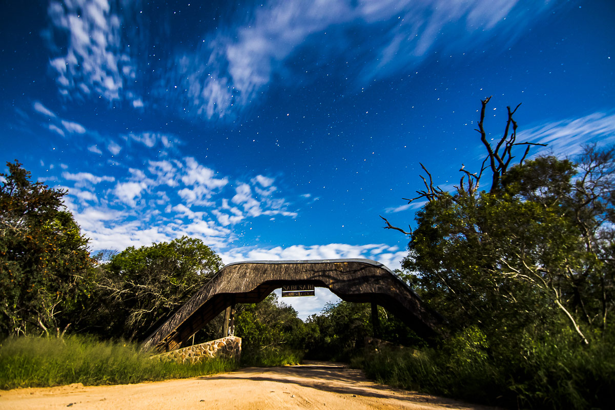 Sheldon Hooper Bush Entrance 14 03 17 1113